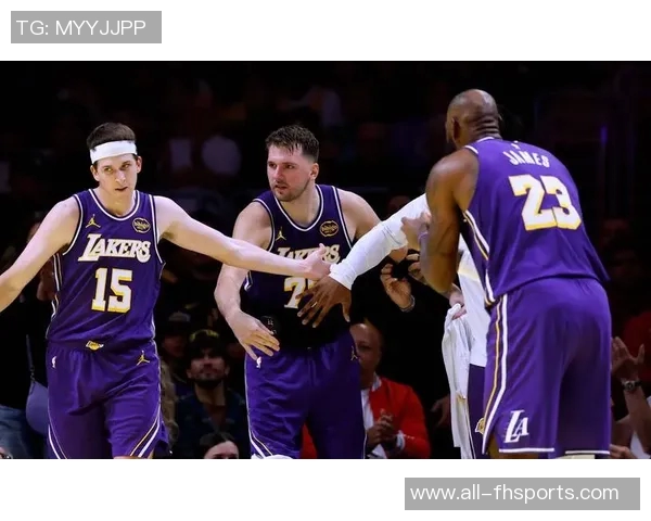 马刺未能实现对雷霆的四连胜勇士湖人对决中的关键细节分析