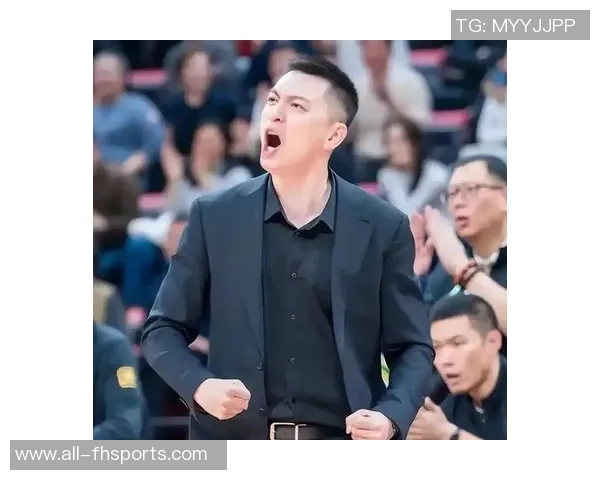 杨鸣感谢巴特尔会长邀请观战CBA俱乐部杯祝内蒙篮球蓬勃发展