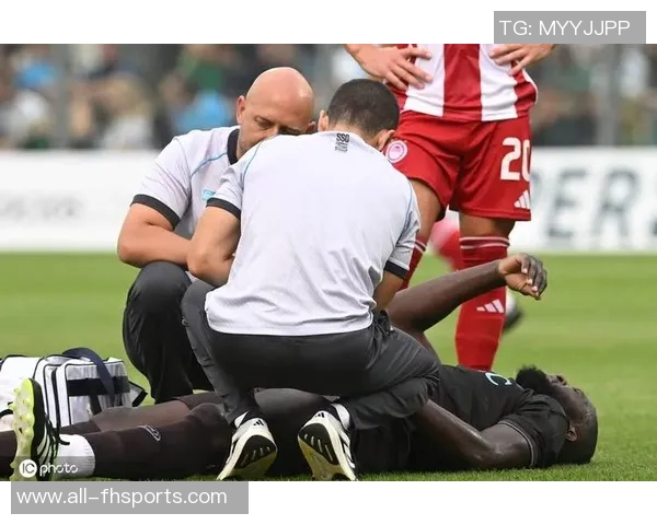 卢卡库身体完全康复重返训练场那不勒斯队医确认恢复合练状态良好