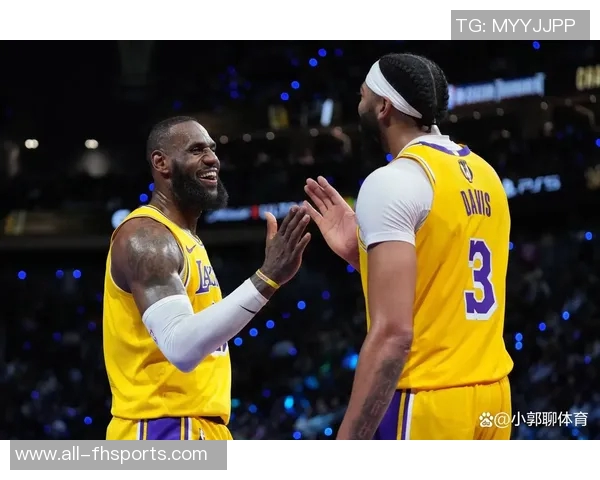 湖人三巨头缺阵逆转开拓者今日老詹回归却遭惨败的背后原因分析 湖人三巨头缺阵逆转开拓者今日老詹回归却遭惨败的背后原因分析